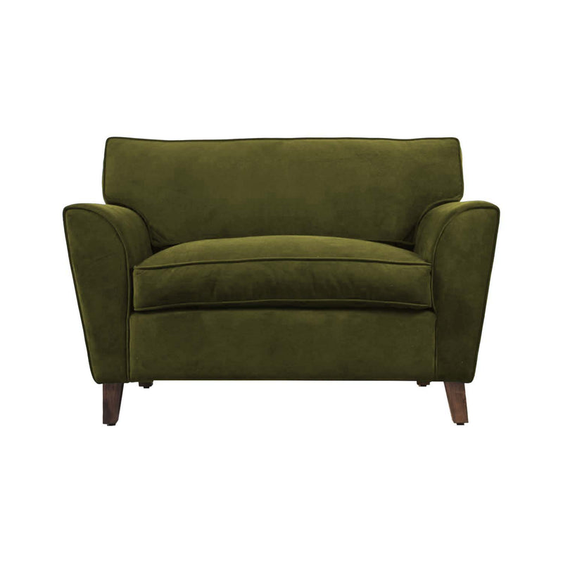 Casanova Loveseat